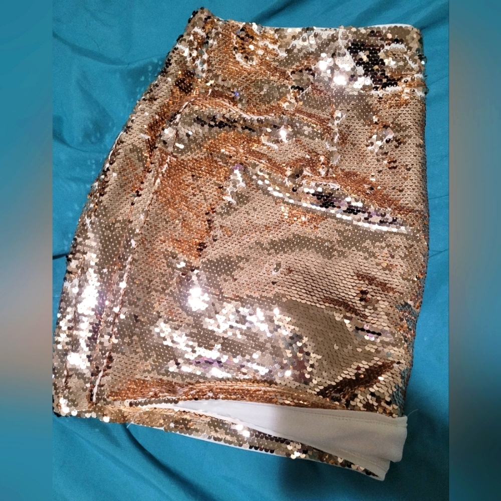 Forever 21 Bright Gold Sequin Mini-Skirt In 2X